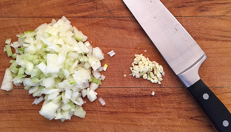 Healthy Recipe for Broccoli, Spinach and Feta Soup